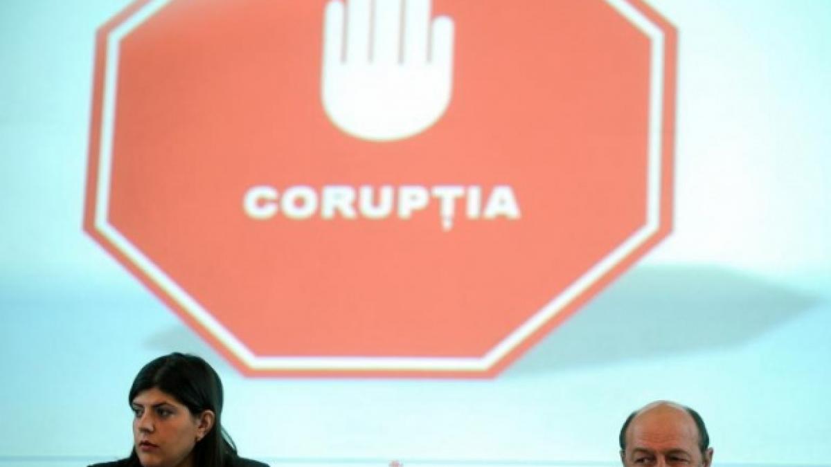 traian basescu nou atac furibund pe facebook