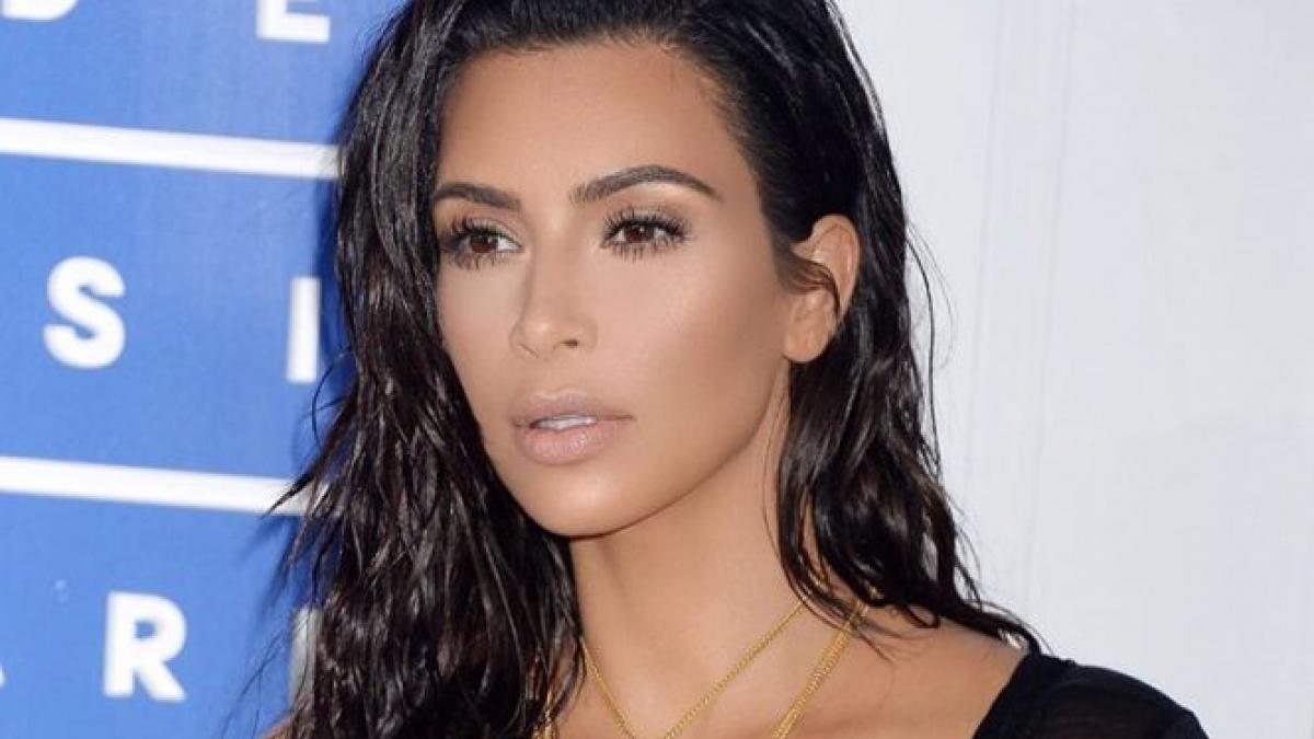 kim kardashian amenintata cu arma