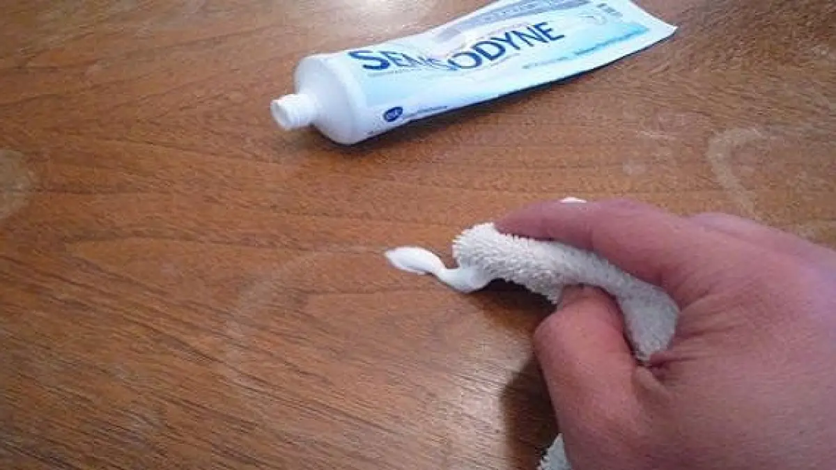 trucuri incredibile pe care le poti face cu pasta de dinti habar nu aveai ca o poti folosi la asa