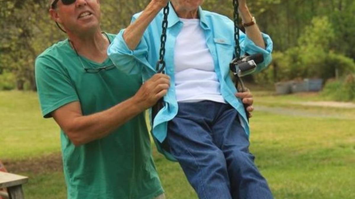 roadtrip batranica cu cancer