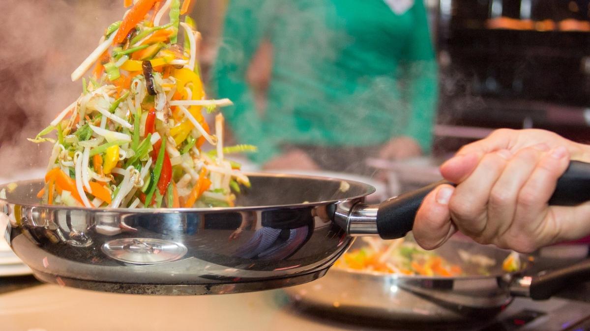 mare atentie niciodata sa nu reincalzesti aceste alimente iti pot otravi familia