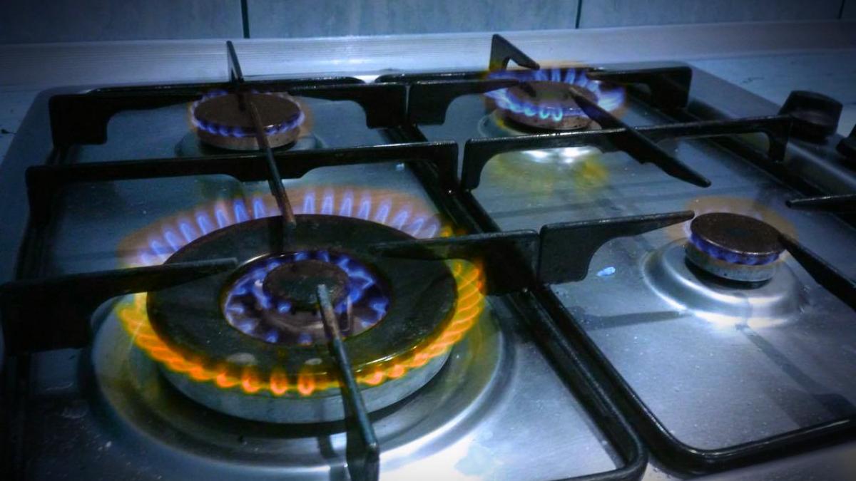 ce inseamna daca flacara de la argaz este portocalie