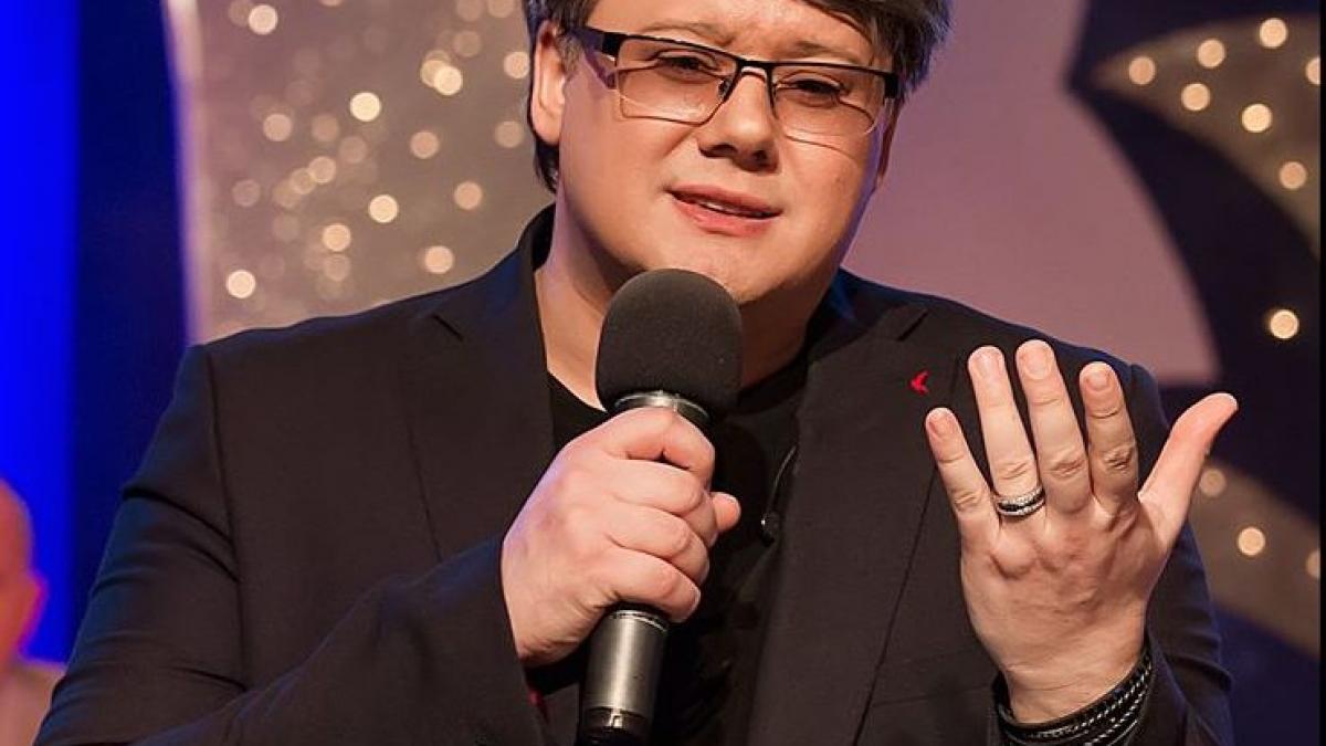 fuego reactie la afisele usr am ajuns cu poza si cu nume pe un afis pe care sincer nu l inteleg