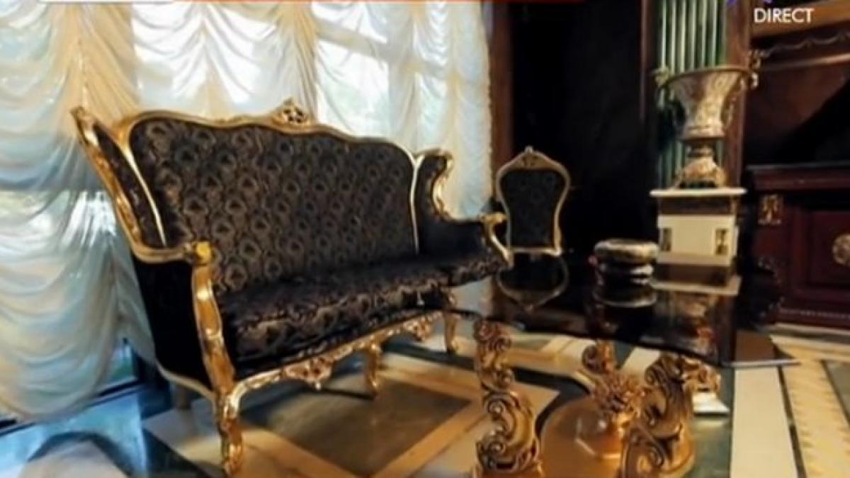 imagini fabuloase din casa presedintelui armeniei statuile si mobilierul iti lasa impresia ca