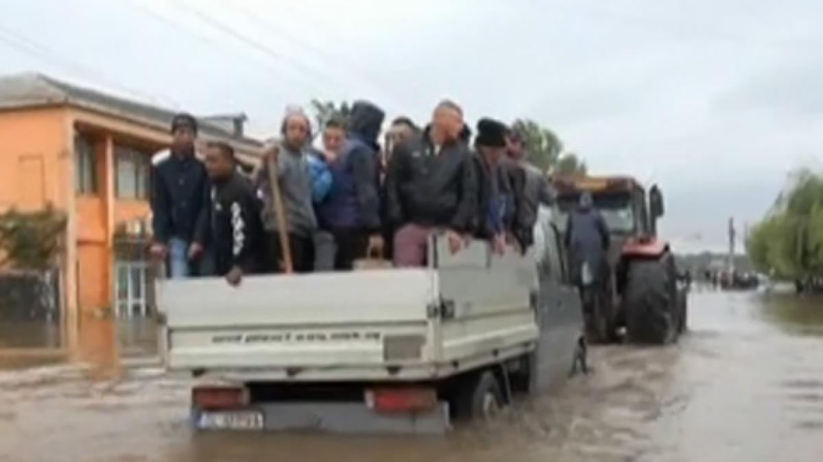 sinteza zilei romania lovita de inundatii cum va fi vremea in urmatoarea perioada