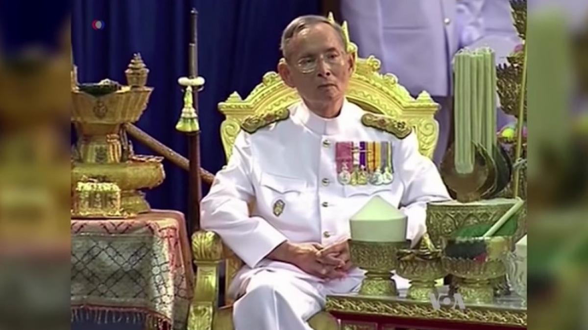 regele bhumibol adulyadej al thailandei a murit