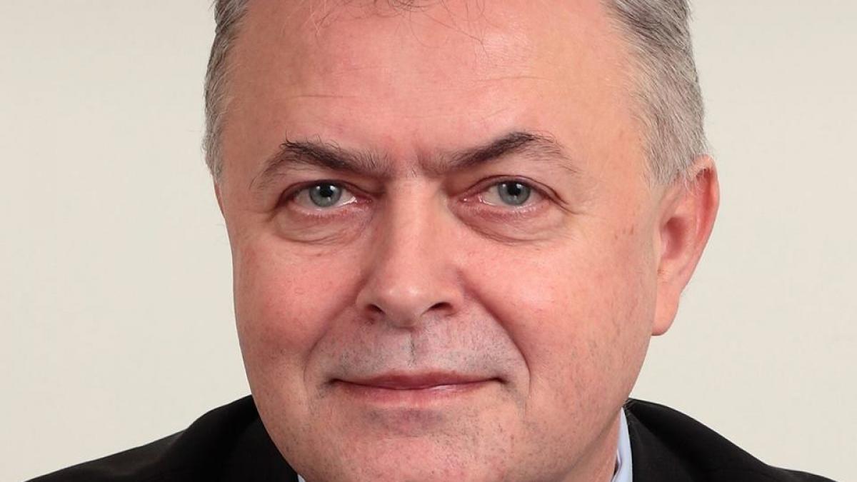 perchezitii la locuinta primarului din botosani