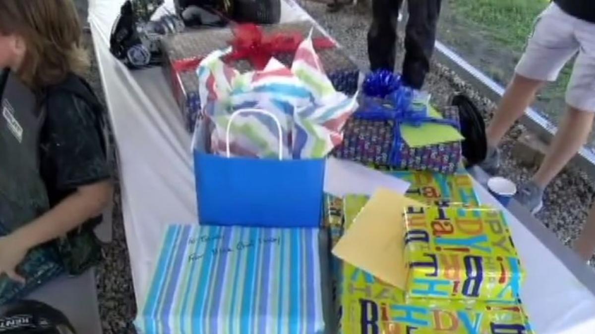 copil bolnav petrecere politisti pompieri