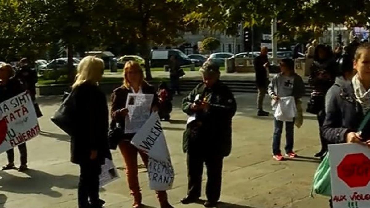 mars violenta femei bucuresti ministri