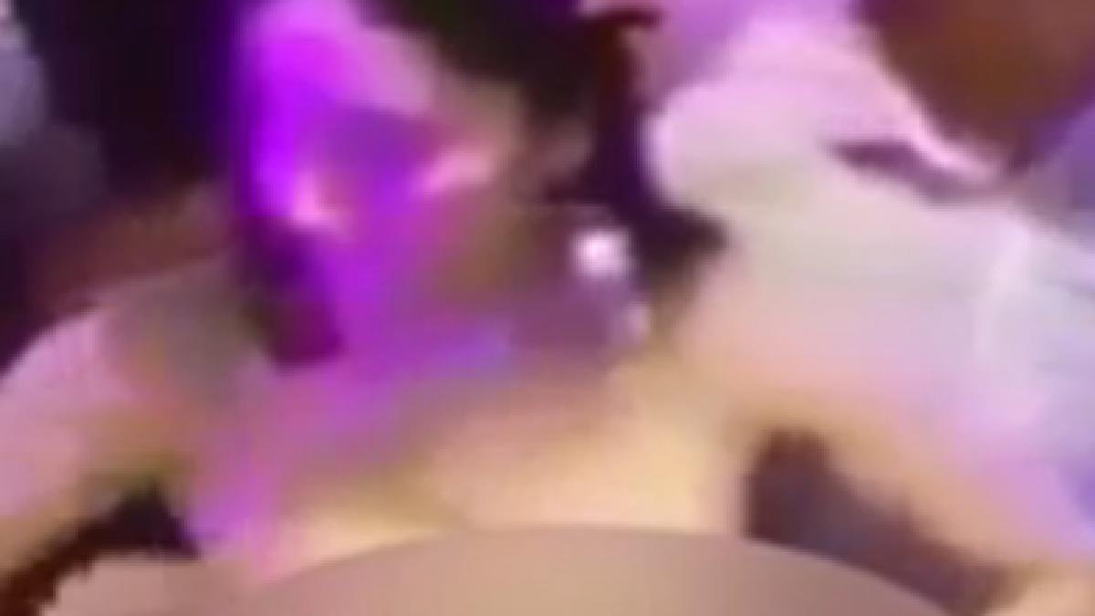 si a lasat invitatii sa faca asa ceva la nunta pentru a strange bani de luna de miere ce mireasa