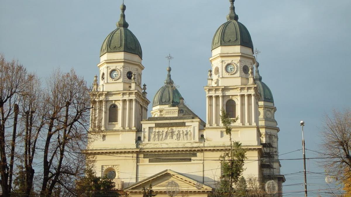 accident de munca la mitropolia din iasi un barbat a murit dupa ce a cazut de pe turla bisericii
