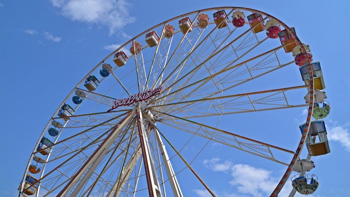 data jos din montagne russe din cauza sanilor cum arata femeia foto