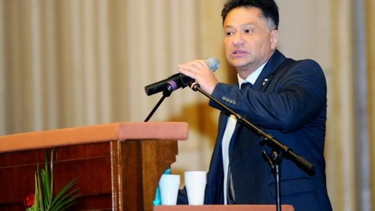 ministrul transporturilor nu candideaza in final