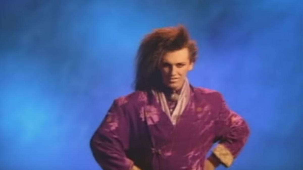 pete burns dead alive voce