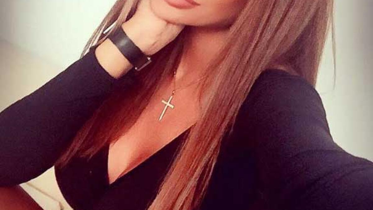 bianca dragusanu si a pus poza asta pe instagram ce a intrebat o o admiratoare instant