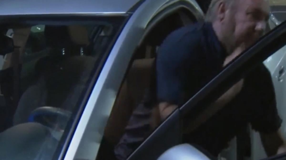 a mancat gogosi in masina si a ajuns la politie a stat in arest 10 ore din cauza ca adora dulciurile