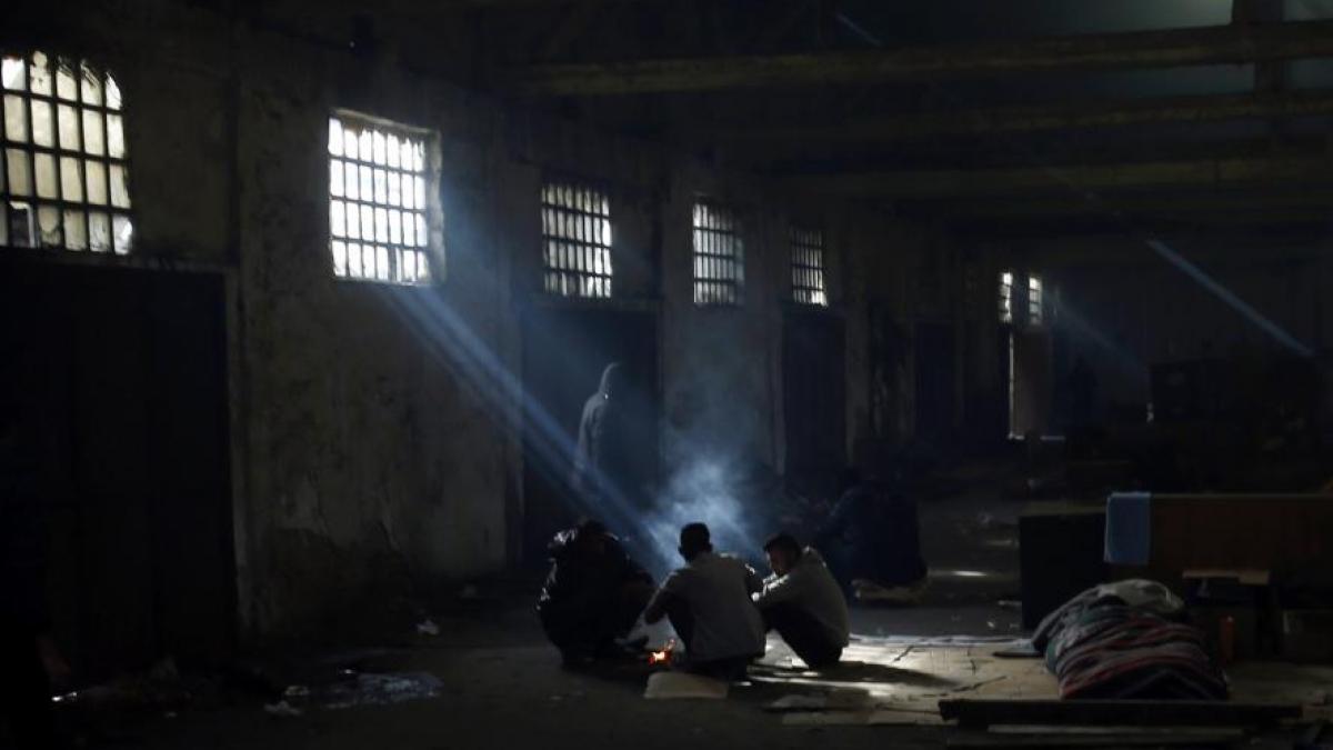 masacru in irak zeci de mii de oameni au fost rapiti de statul islamic si folositi ca scuturi umane