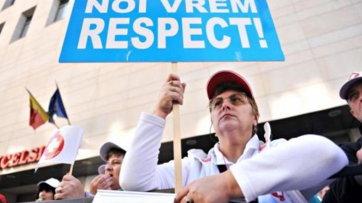 medicii intra in greva generala peste 75 000 de doctori incep luni protestele