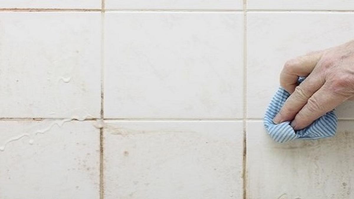 baia ta va straluci acesta este cel mai eficient truc de curatare pentru faianta si gresie