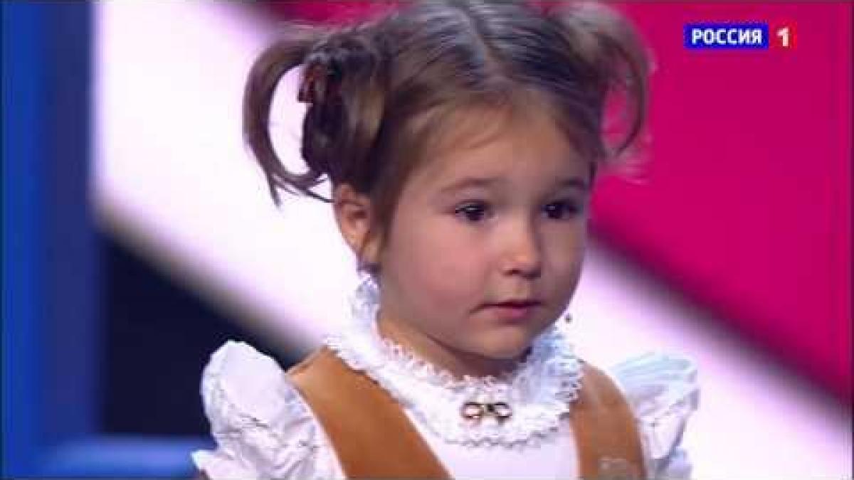 o fetita de 4 ani vorbeste 6 limbi straine e viral pe internet