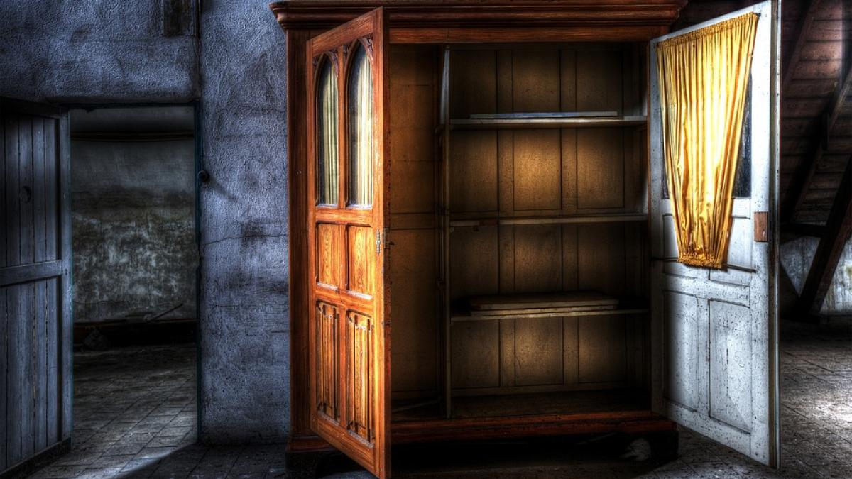 si a incuiat fiul in dulap timp de trei ani ce a urmat e sfasietor