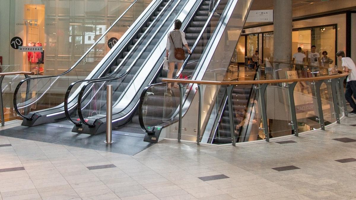 incident grav la un mall din constanta zeci de persoane au fost evacuate