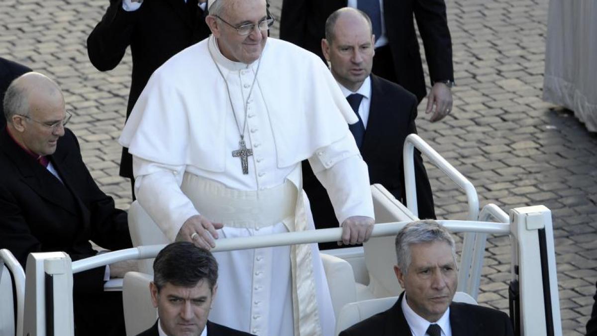 biserica catolica nu va accepta niciodata femei in randurile clerului afirma papa francisc