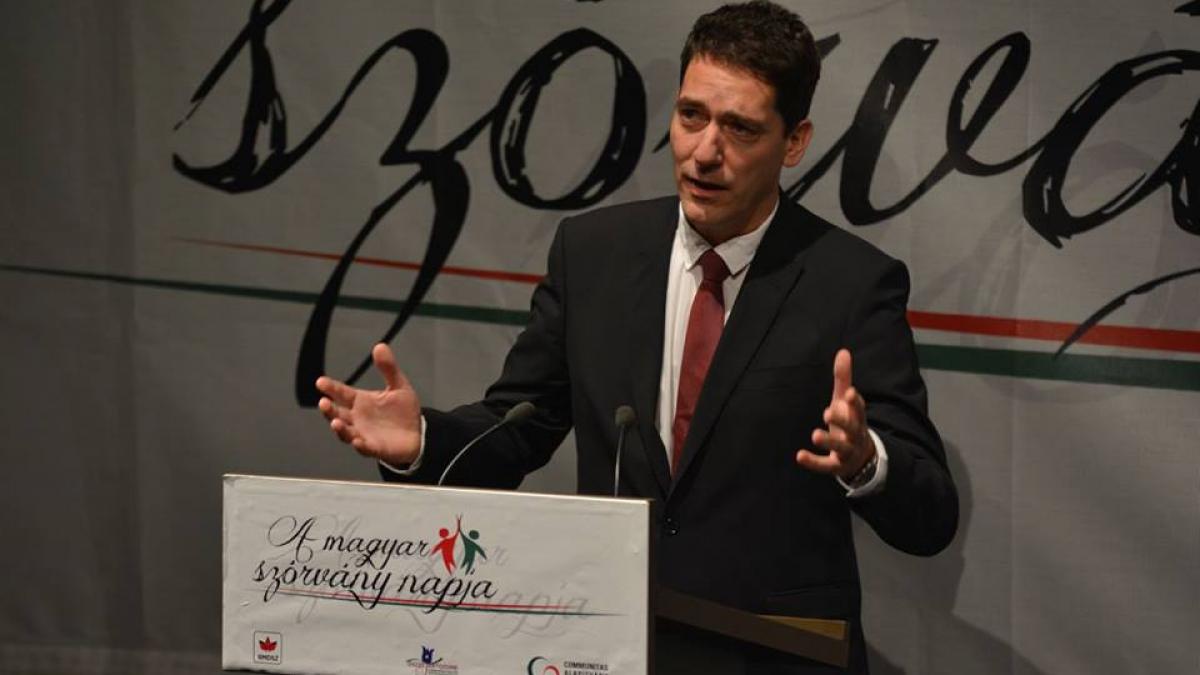 udmr replica acida pentru liviu dragnea a mai pus cineva mana pe biblie si s a jurat