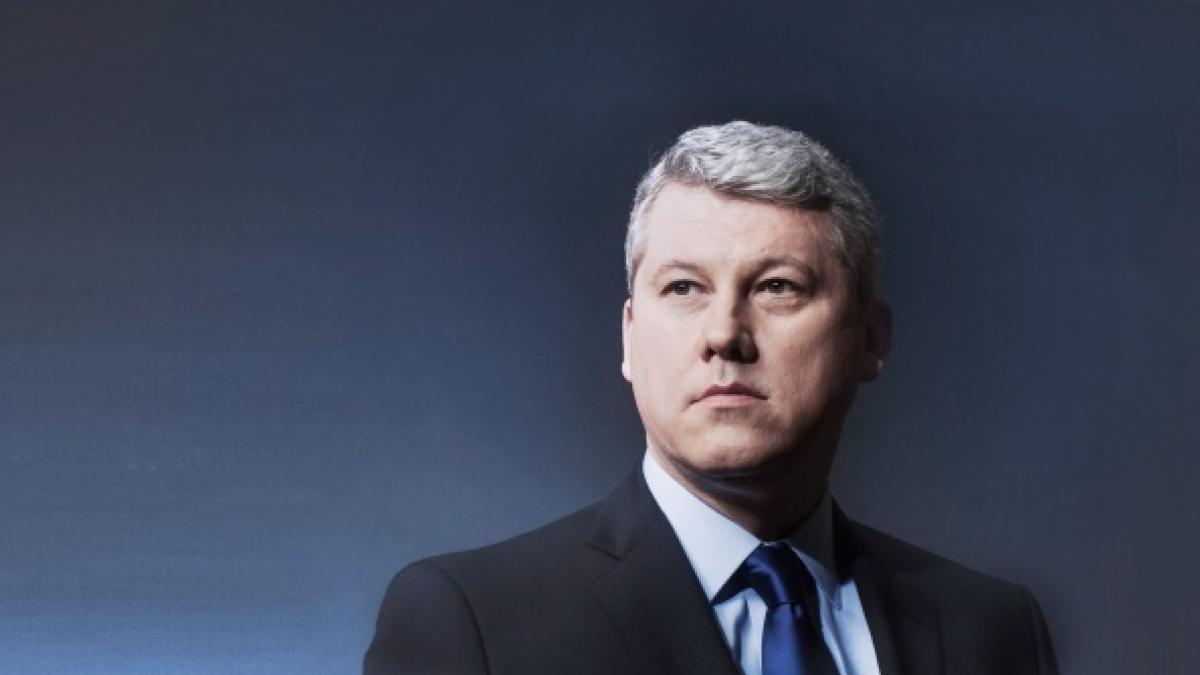 100 de minute ce facea catalin predoiu in timpul discursului lui dacian ciolos