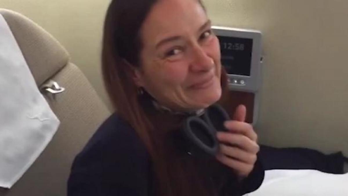 avem un pasager foarte special azi numele ei este ana ce a urmat a facut mii de oameni de planga