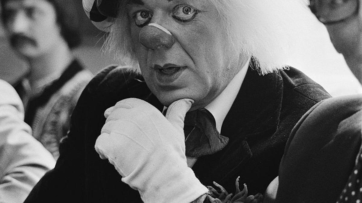 doliu in lumea circului a murit un mare comedian