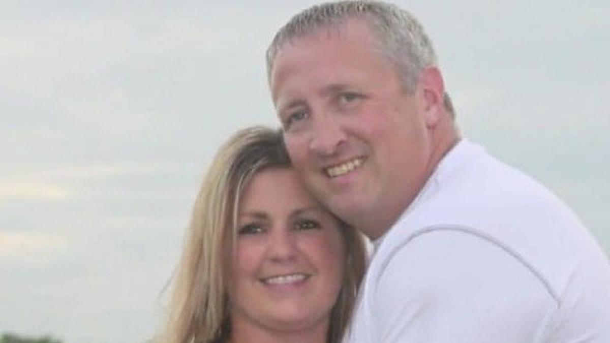 dupa ce s a recasatorit un barbat ramas vaduv a descoperit socat ce cadou de nunta ii pregatise