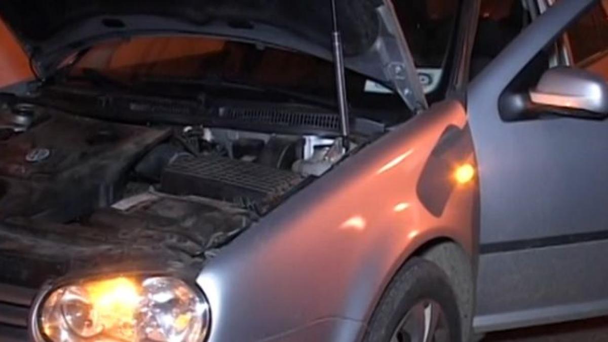 a oprit in trafic sa ajute cinci barbati care au facut pana