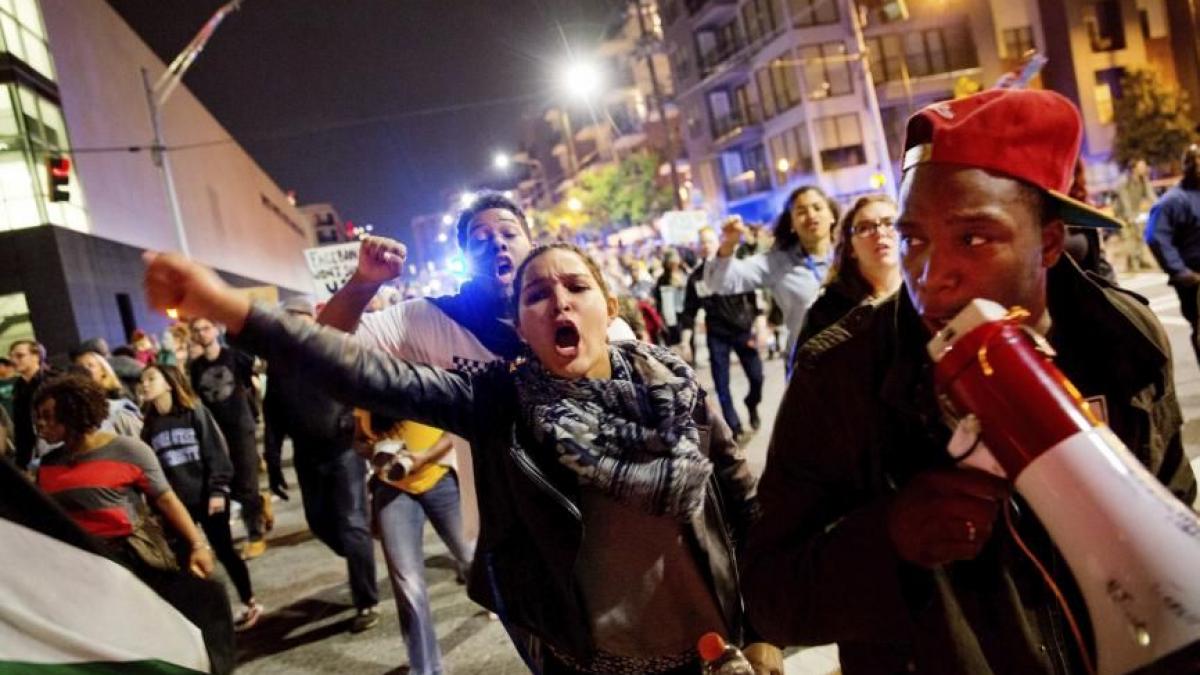 barbat impuscat la o demonstratie anti trump in portland