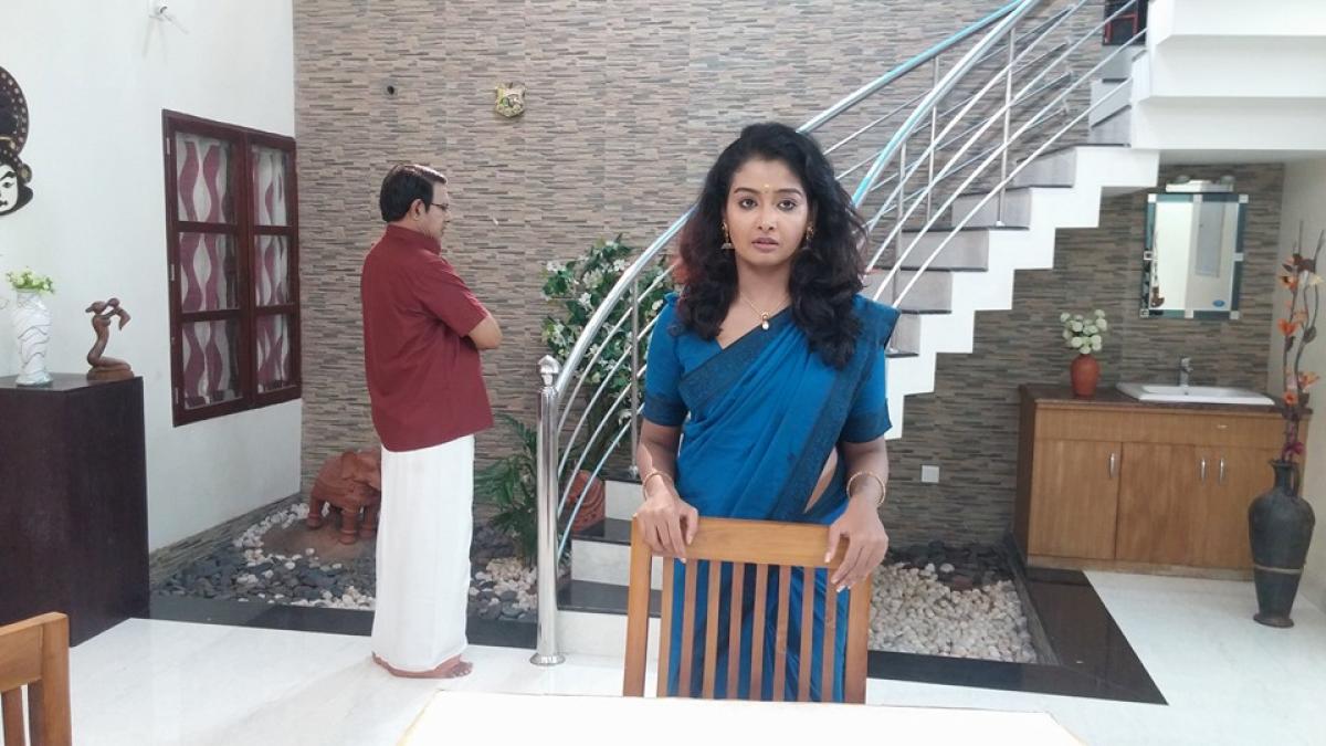 soc la bollywood o actrita s a sinucis la 29 de ani