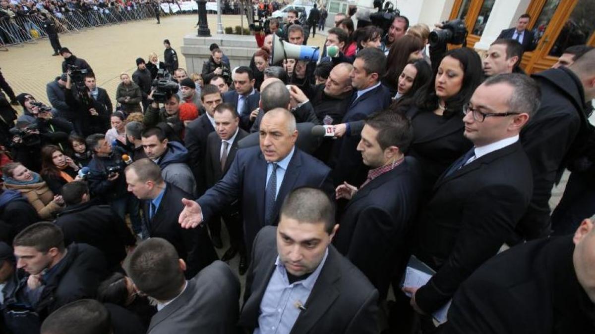 alegeri in bulgaria sondaj socialistul rumen radev castiga alegerile prezidentiale