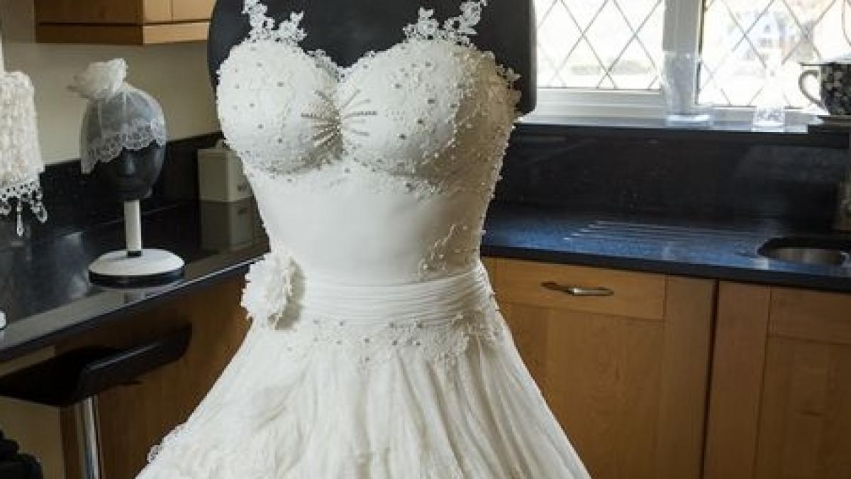 nicio mireasa nu a vrut sa imbrace aceasta splendida rochie de mireasa ce secret incredibil ascunde