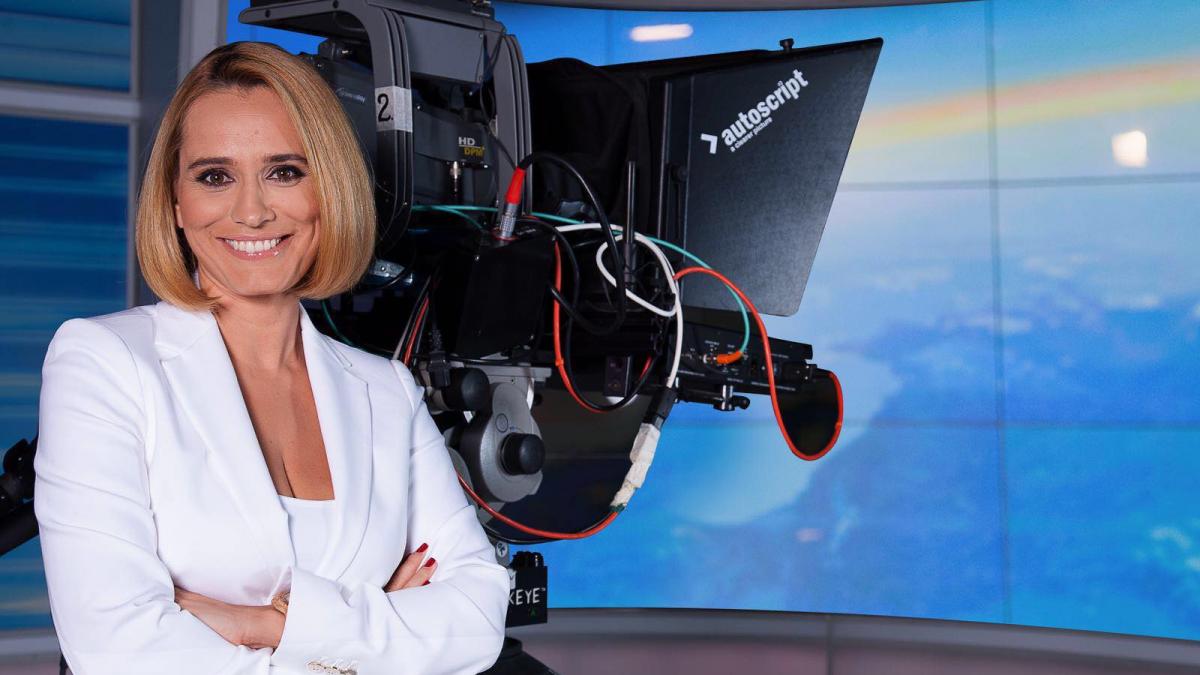 ce spune andreea esca despre bani