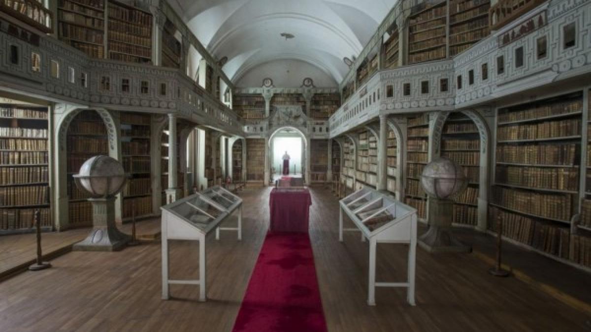 retrocedarea bibliotecii batthyaneum blocata in instanta