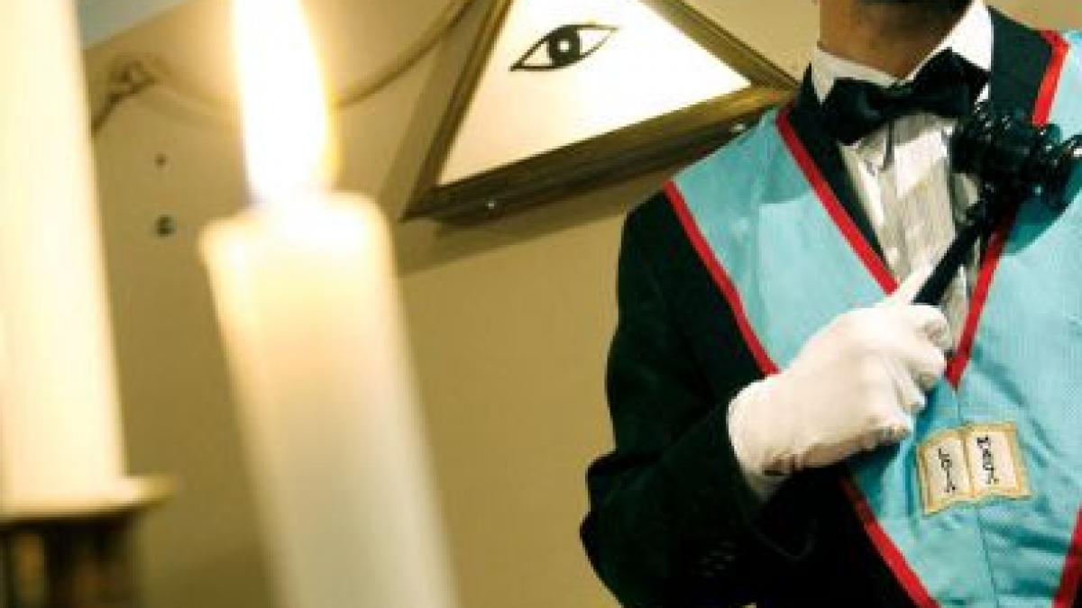 seful de necontestat al masoneriei romane legaturi la cel mai inalt nivel in tara si in strainatate