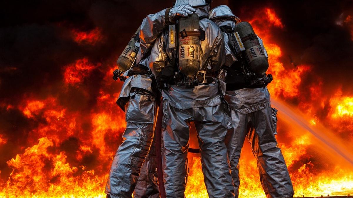 incendiu violent intr un mall din peru cel putin patru persoane au murit