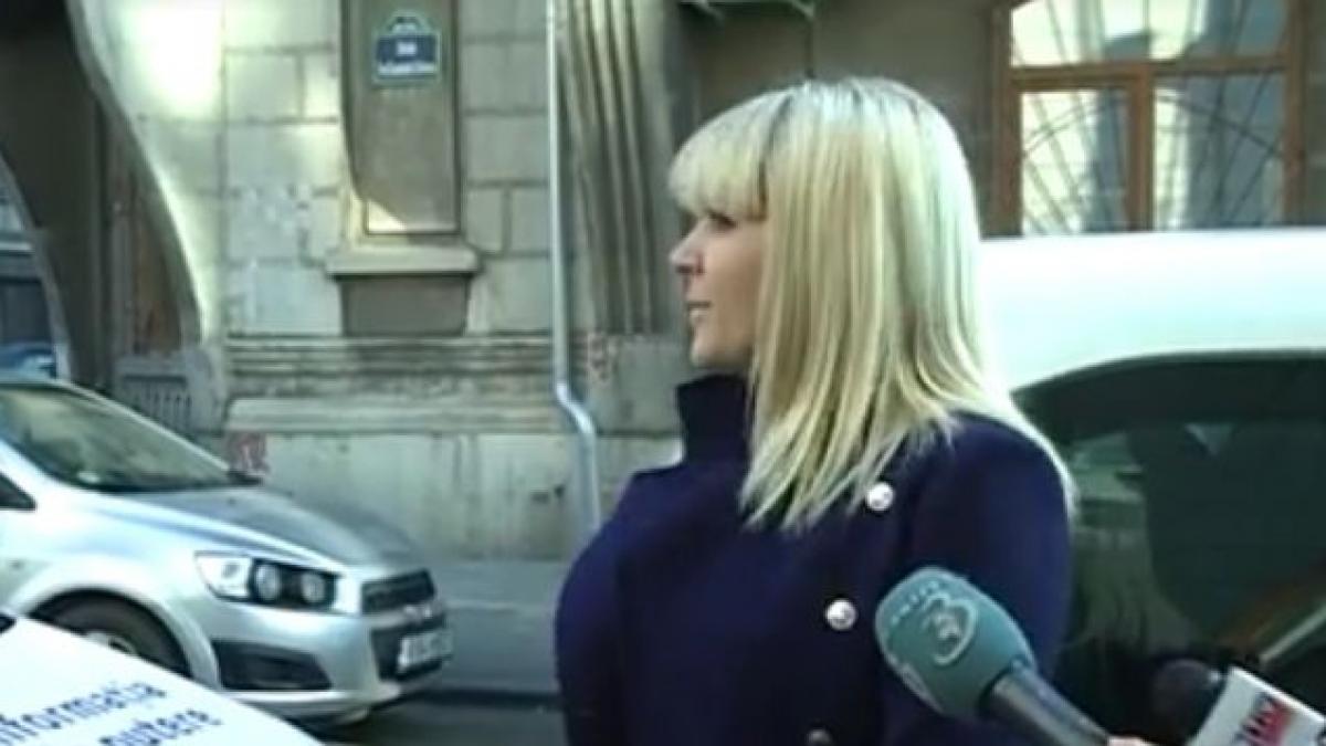 moment inedit la dna elena udrea a ramas fara masina si telefon noroc ca mi am luat portofelul