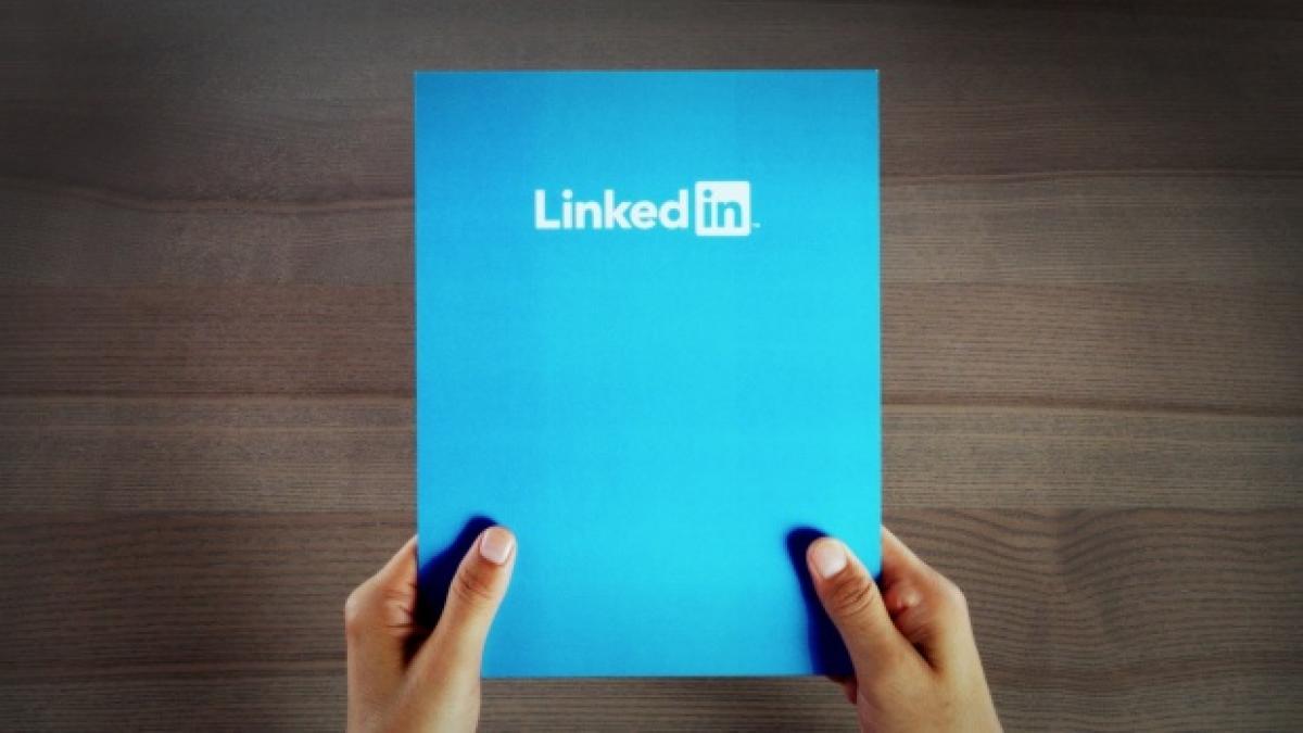 rusia blocheaza accesul la una dintre cele mai mari retele de socializare