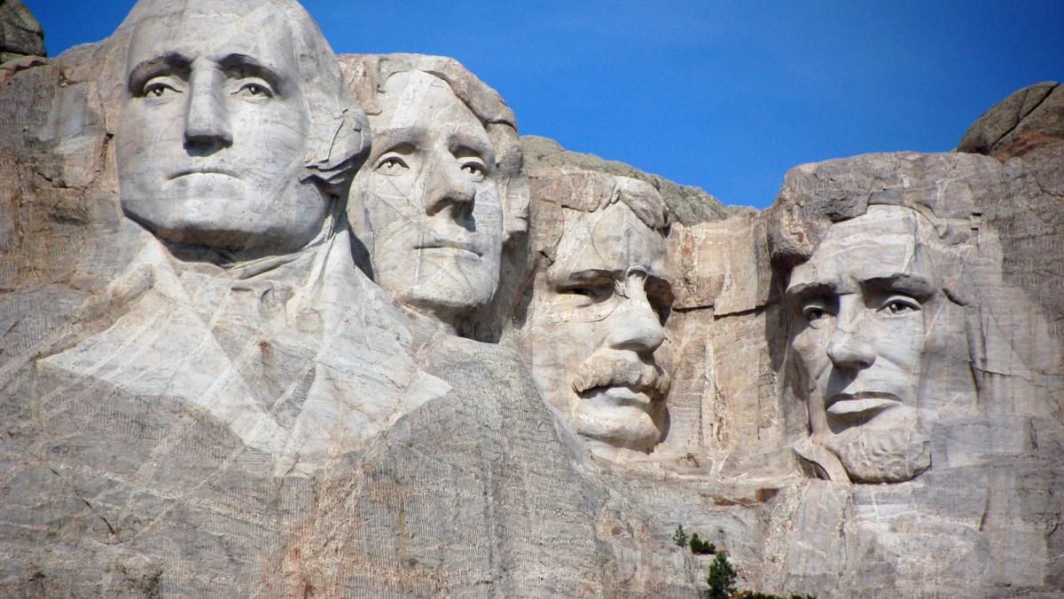 secretul pe care il ascunde acest munte celebru ce legatura are cu extraterestrii