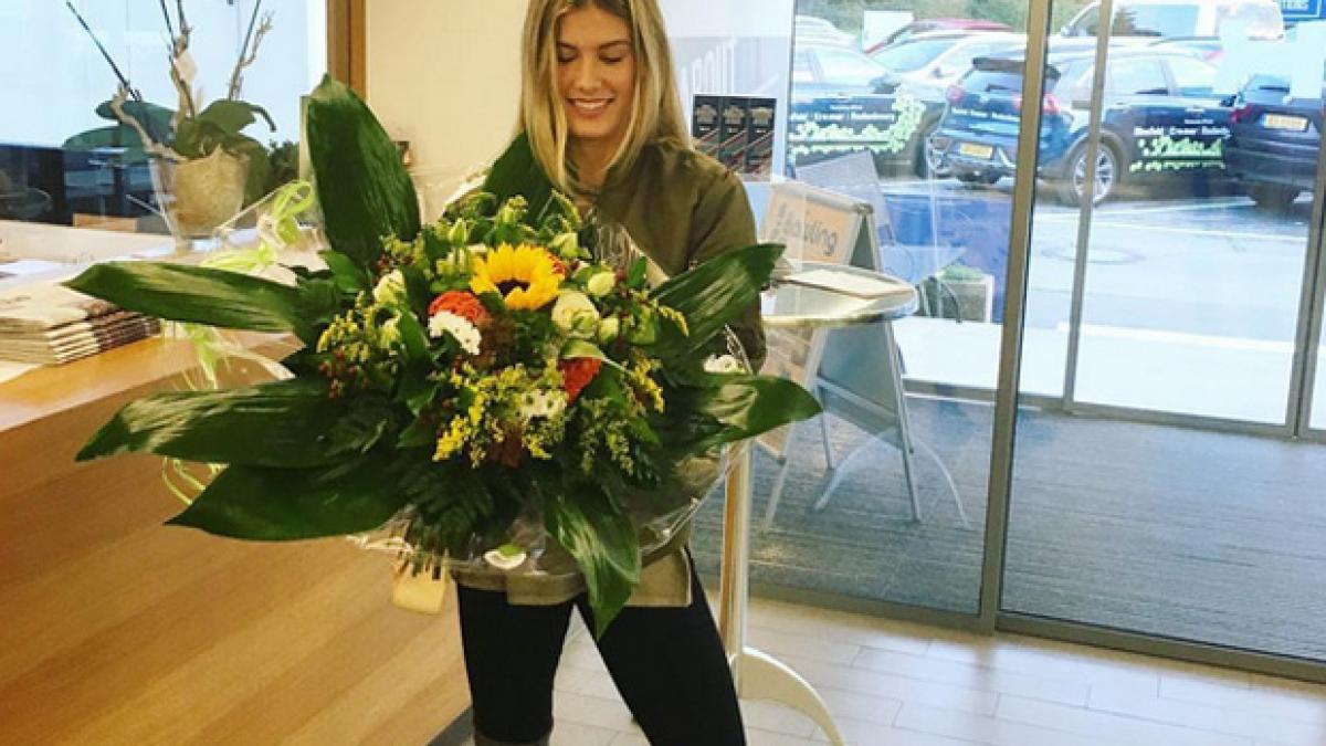 eugenie bouchard rivala simonei halep pe terenul de tenis s a dezlantuit ce imagine a putut postat