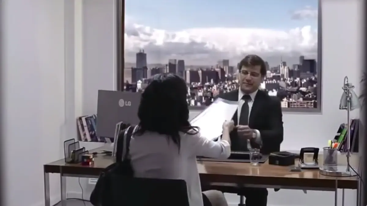 o tanara a venit la interviu pentru un job ceea ce a urmat vezi doar in filmele sf
