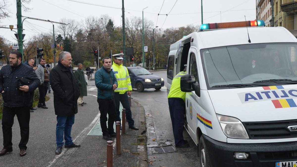 un candidat pmp a lovit un om pe trecerea de pietoni