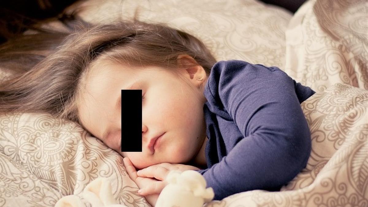 i se parea prea greu sa stea sa isi adoarma copiii asa ca a decis sa rezolve problema intr un mod