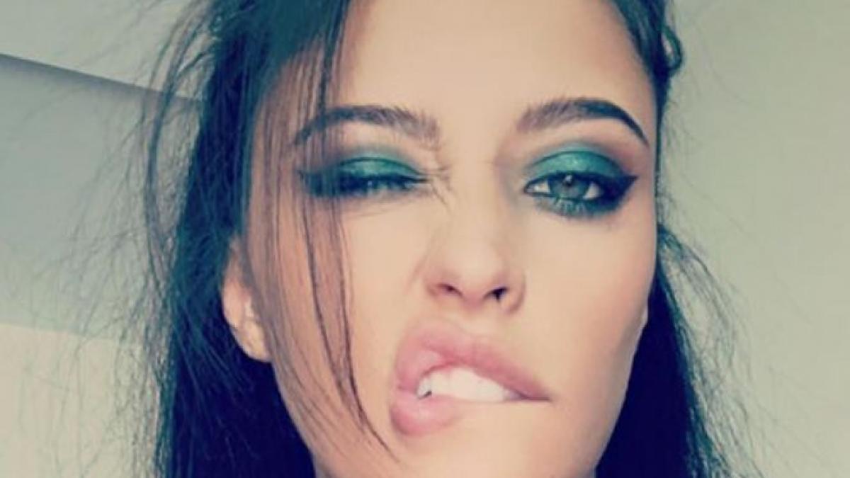 imaginea cu antonia care a isterizat fanii cum s a fotografiat cantareata