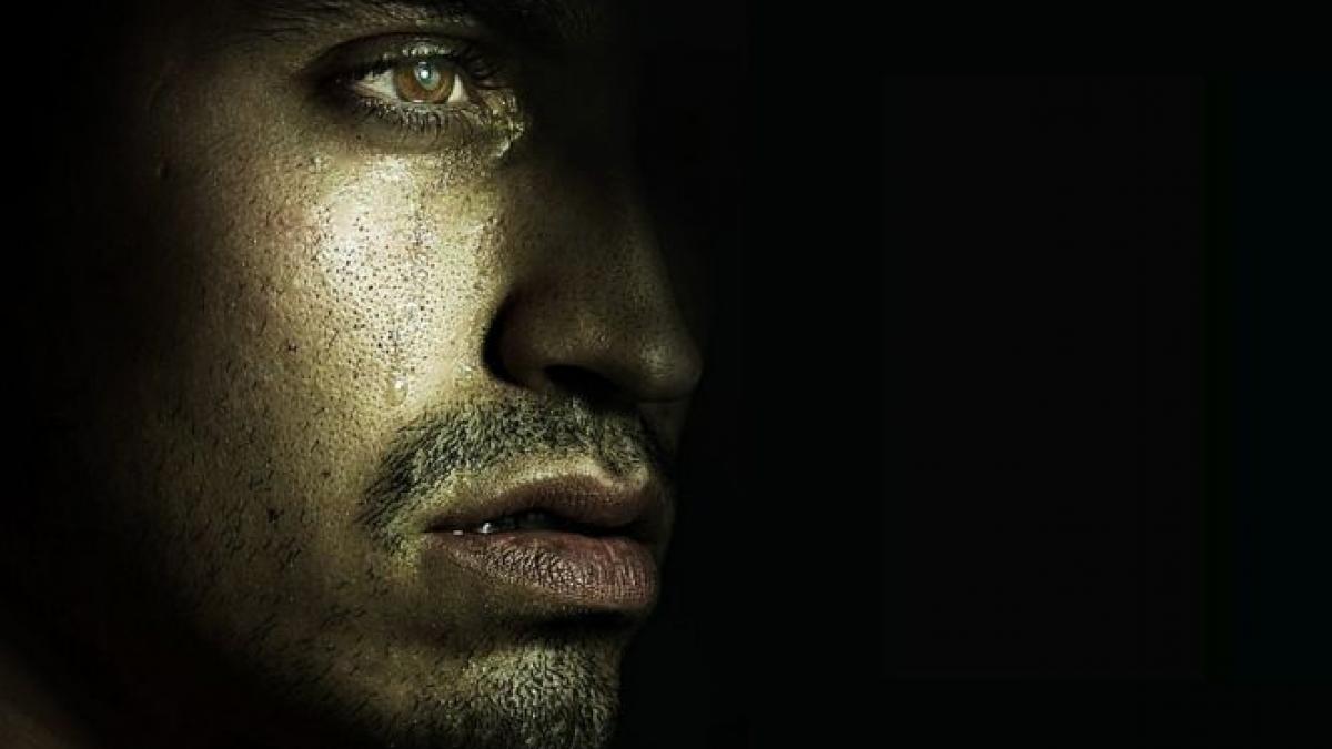 a vrut sa opreasca o bataie intr un club dupa cateva ore a fost gasit mort ultimul mesaj trimis